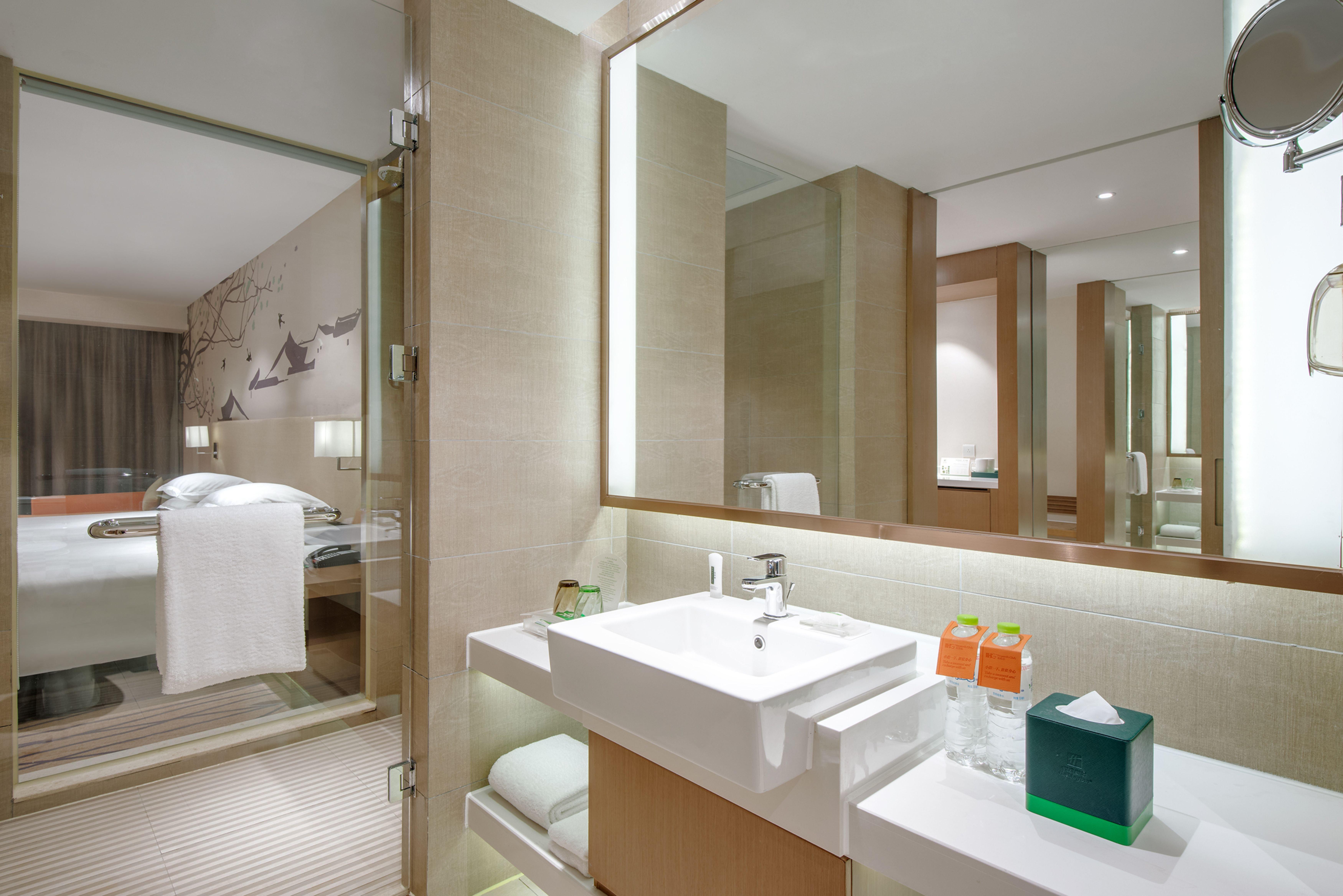 Holiday Inn Chengdu High-Tech Center By Ihg Exterior photo