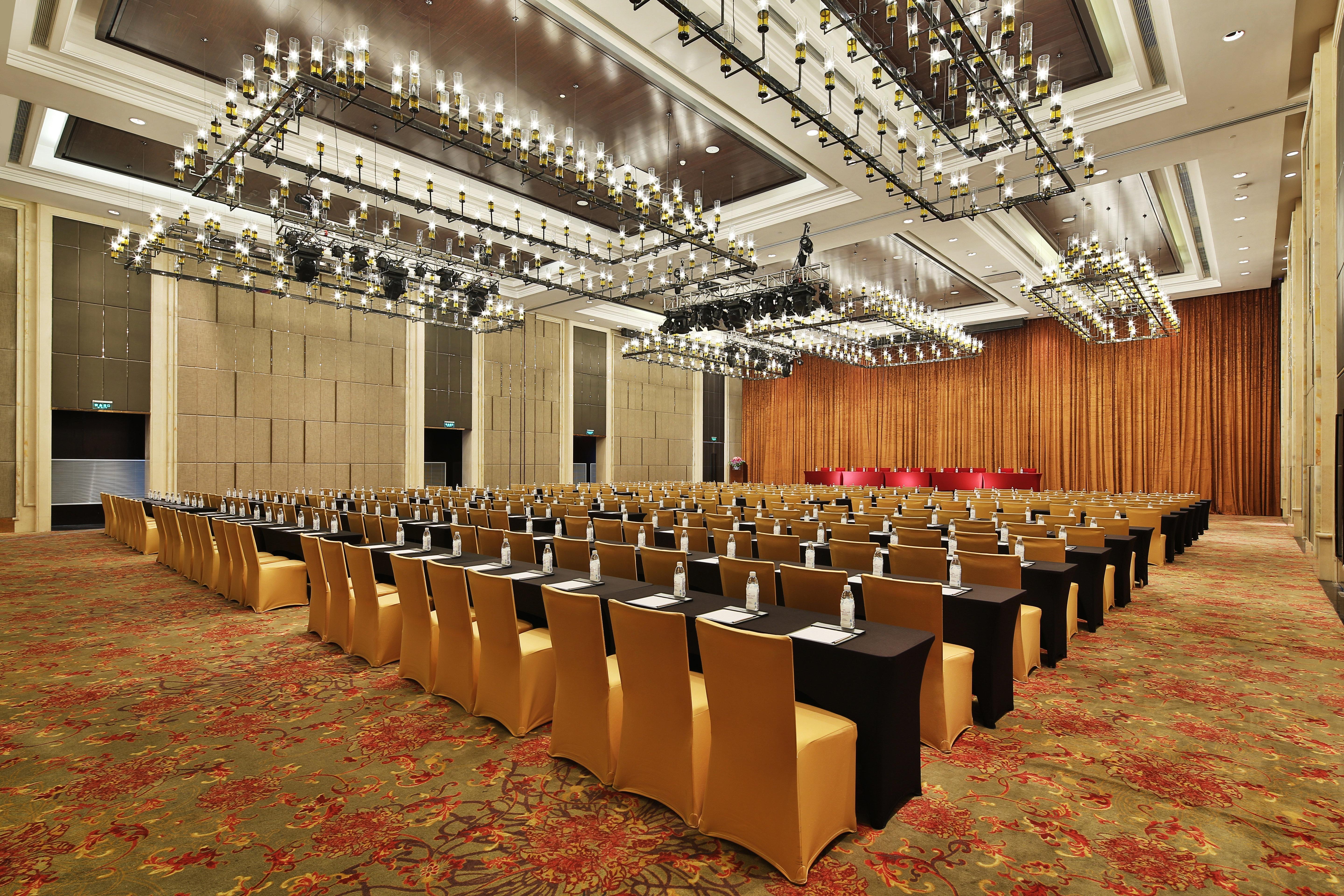 Holiday Inn Chengdu High-Tech Center By Ihg Exterior photo
